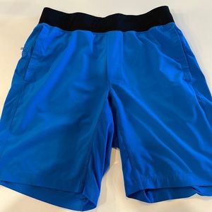 Lululemon THE Short. 9-10” inseam M